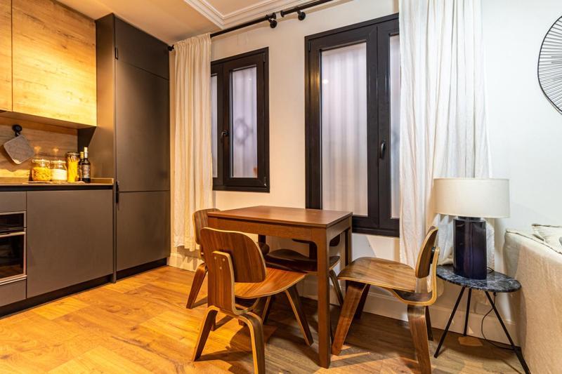 Realbites Accommodations Madri Exterior foto